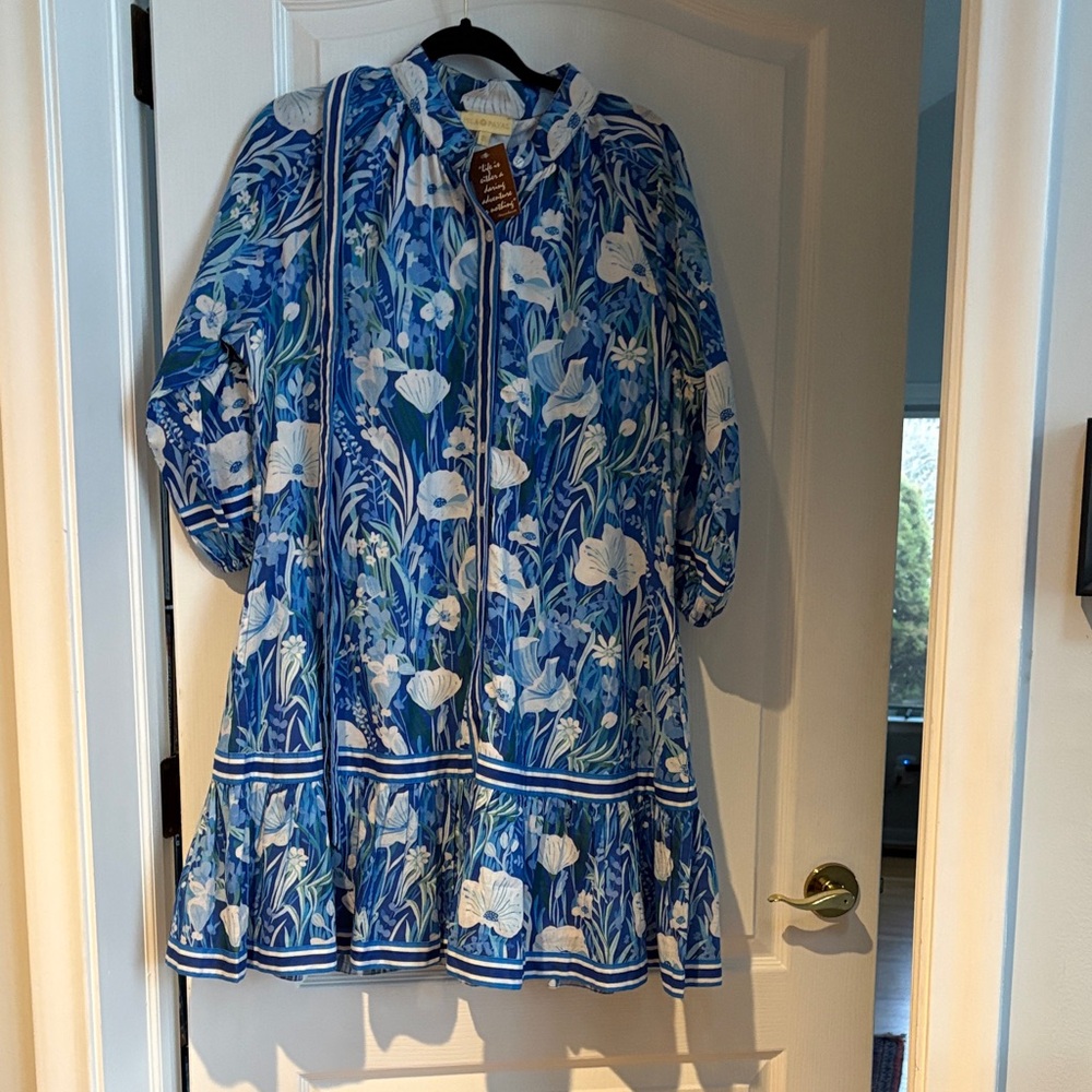 bk&co. Blue Floral Button-Front Top, lined with fabric belt
